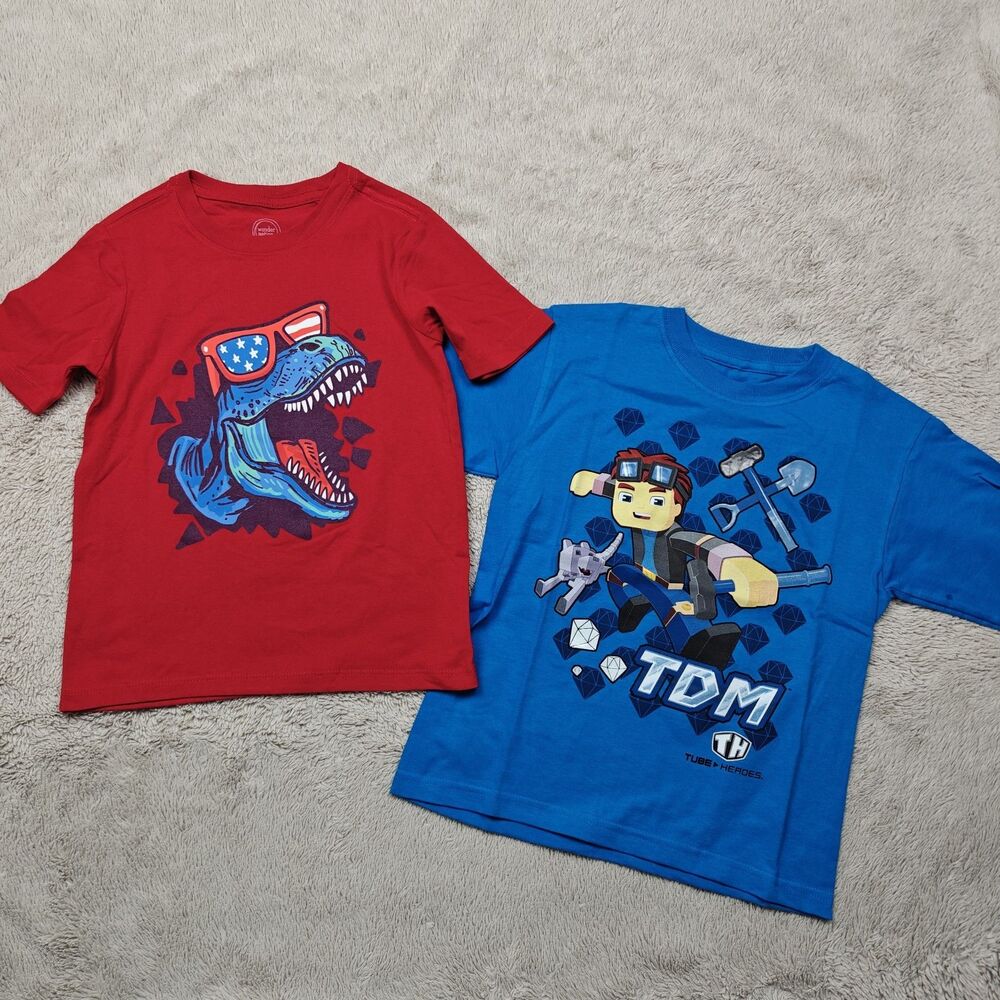 Boys T-shirt Bundle Size XS 4-5 Tube Heroes Dinosaur American Flag NEW